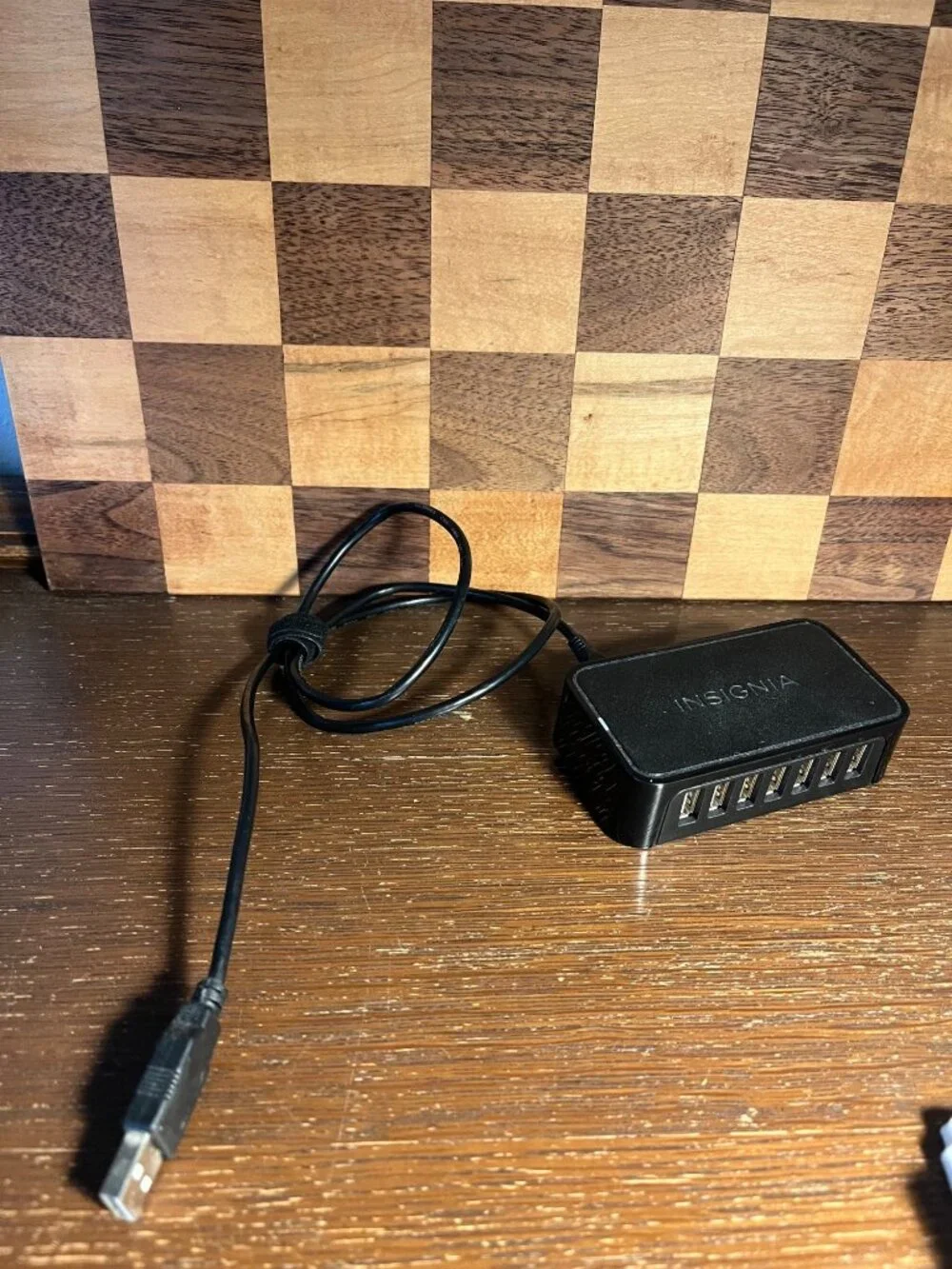 Insignia USB 2.0 7 Port